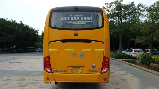 I sedili usati del bus ZK6107 49 di Yutong hanno lasciato a telaio di guida Yuchai dell'airbag il motore posteriore chilometro basso