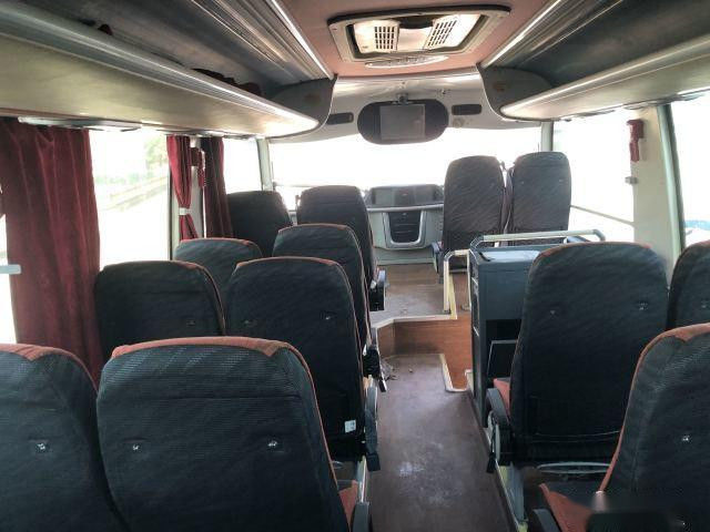 Sinistra posteriore di vetro usata del motore di 50 sedili del bus ZK6127 di Yutong doppia che dirige le doppie porte