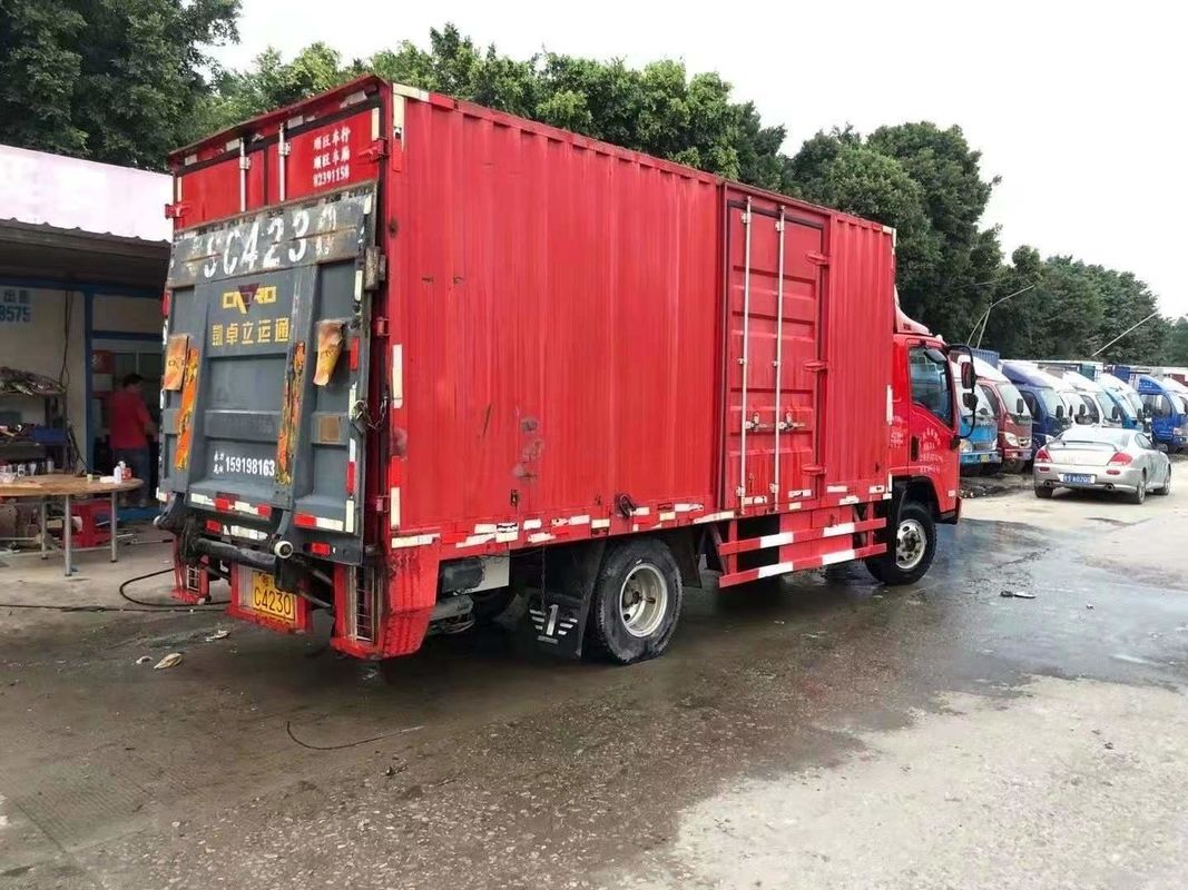 Seconda mano utilizzata di FAW Van Cargo Truck 140HP 5.2M Big Capacity 4x2 2018 anni