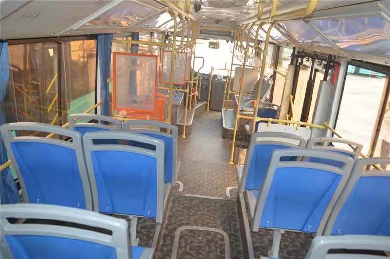 2015 la vettura utilizzata sedili Bus LCK6950HG di anno 62 ZHONGTONG ha utilizzato il bus della città con il condizionatore d'aria per permuta