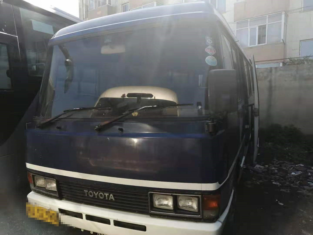2010 il bus del sottobicchiere utilizzato di anno 20 sedili, il bus RHD del sottobicchiere di Toyota ha usato Mini Bus With Diesel Engine, direzione sinistra