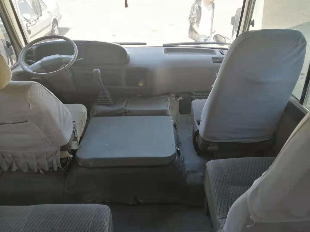 Sottobicchiere giapponese di marca del bus del sottobicchiere utilizzato bus del passeggero utilizzato chilometro basso della guida a sinistra del motore diesel 1HZ 23-29seats