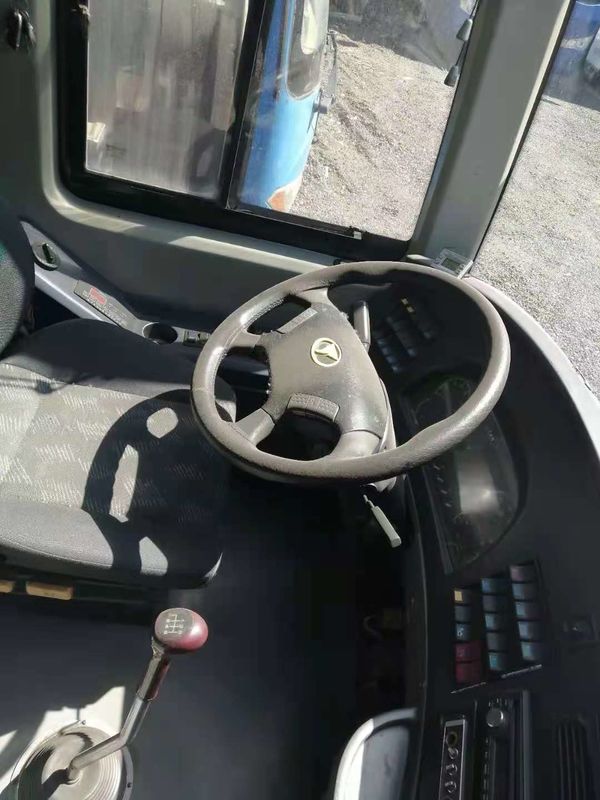 Porte usate dell'airbag del telaio 48seats del bus NEOPLAN di Youngman le doppie hanno lasciato il bus di guida del passeggero utilizzato motore posteriore
