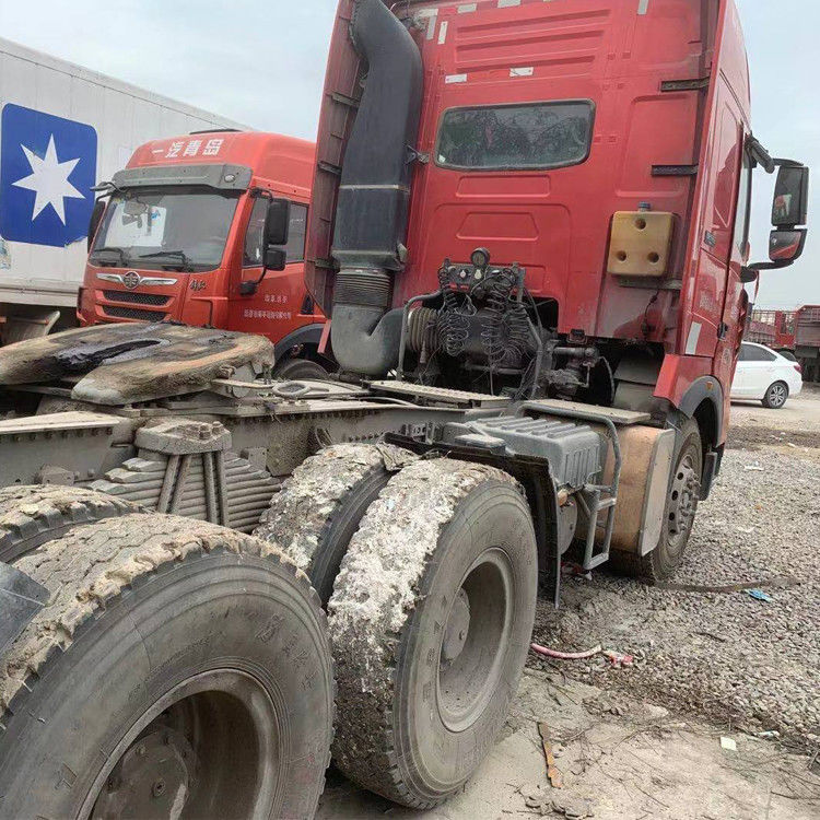 La seconda mano Sinotruck HOWO T7H 460HP 540HP ha utilizzato il camion del trattore del rimorchio 2016 anni