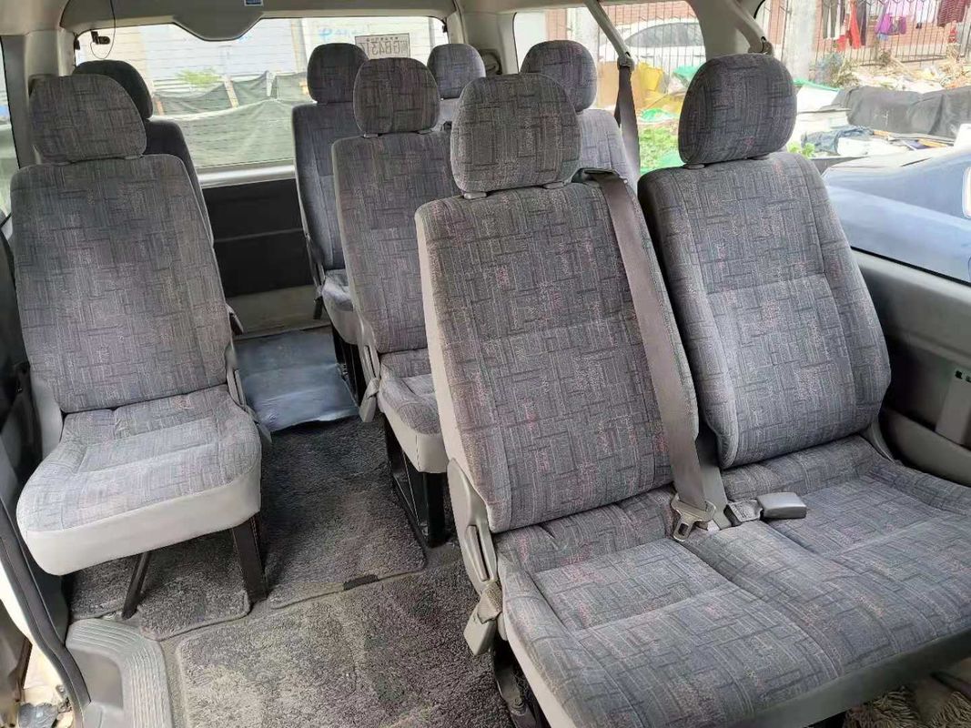 Il CA diesel di Mini Bus With Gasoline Engine usato Toyota di 10 sedili non fornisce incidente 2013 anni