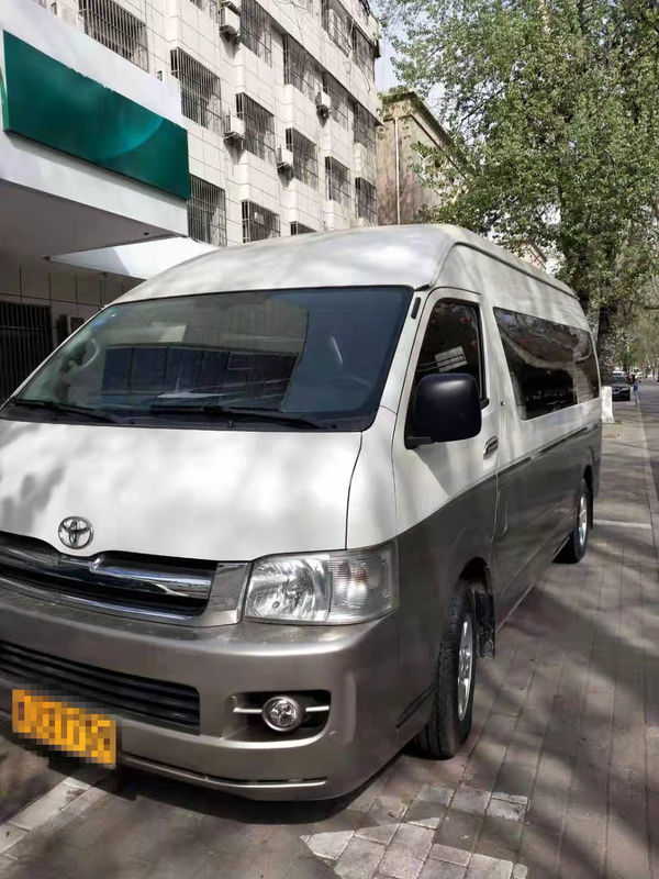 Una benzina Toyota Hiace di 2007 sedili di anno 13 ha utilizzato tetto della trasmissione automatica di Mini Bus With Luxury Seat l'alto