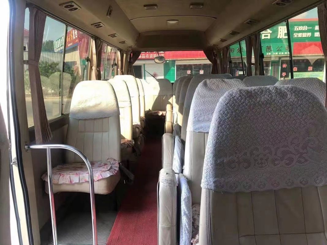 Sedili usati del motore 23/29 di Mini Bus Toyota Coaster 15B usati chilometro basso del bus del passeggero