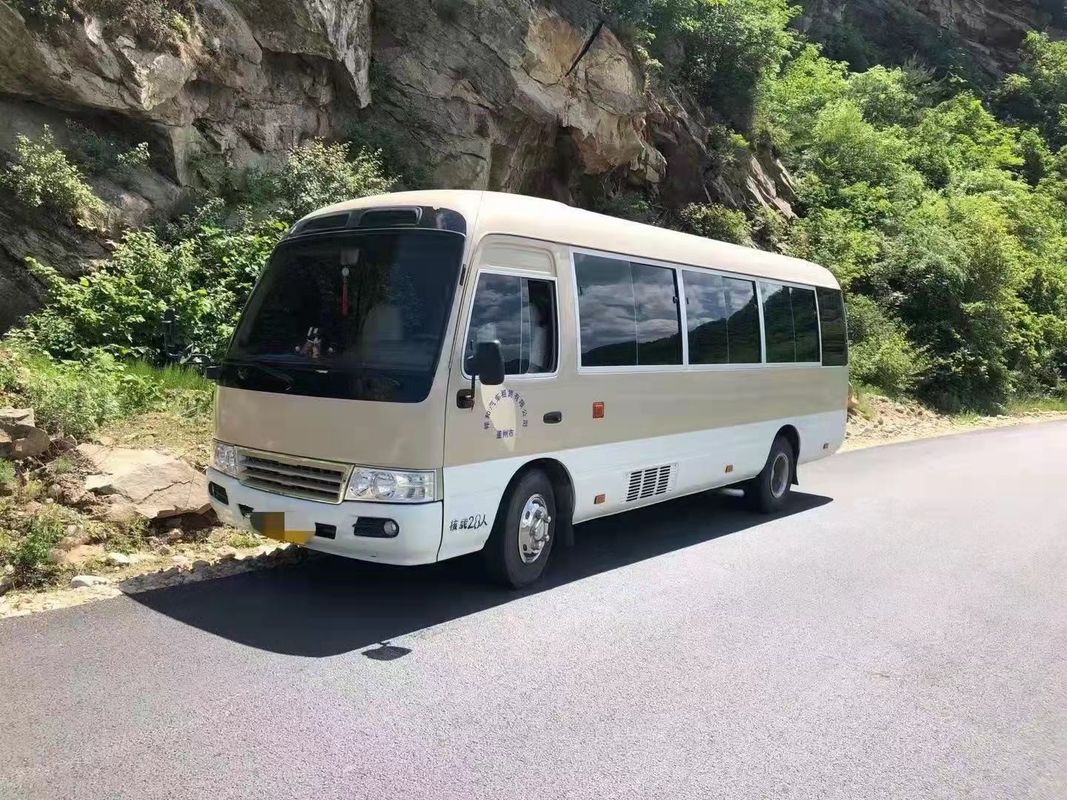 Sedili usati del motore 23/29 di Mini Bus Toyota Coaster 15B usati chilometro basso del bus del passeggero