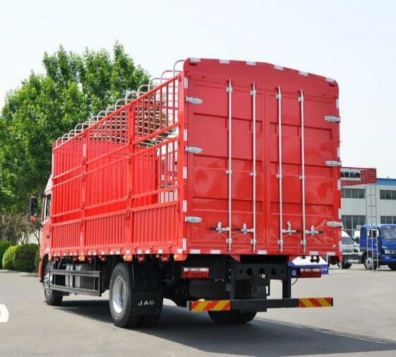 Camion mediano di cavalli vapore 4X2 6.8M Warehouse Gate Dump di JAC Geerfa A5L Brown 220
