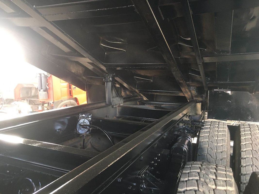 Autocarro con cassone ribaltabile utilizzato di cavalli vapore 6X4 5.6m del camion pesante 340 di Shacman F3000 SX3255DR384