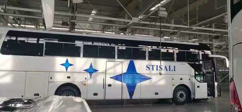 Vettura nuova Bus del bus ZK6122H9 di Yutong del bus nuova i sedili da 2021 anno 55 con il motore diesel