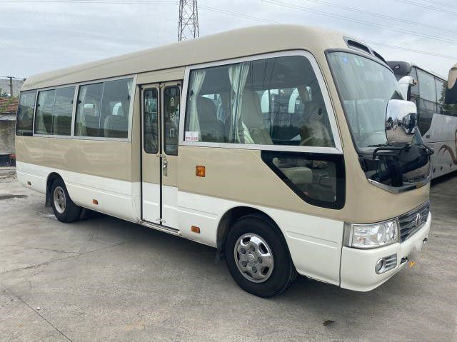 Toyota ha utilizzato il bus del sottobicchiere per la guida a sinistra dei sedili del motore 108KW 23 dell'Africa Gaosilne 2TR