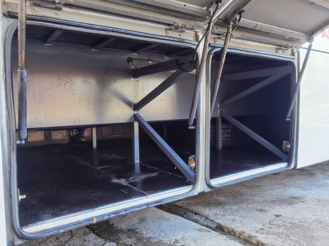 Euro posteriore usato III del motore 215kw di Weichai degli più alti del bus del motore del modello KLQ6129 buoni dei passeggeri sedili posteriori del bus 53