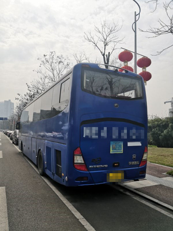 54 bus di Bus Used Yutong ZK6127 della vettura utilizzato sedili un motore diesel da 2016 anni in buone condizioni