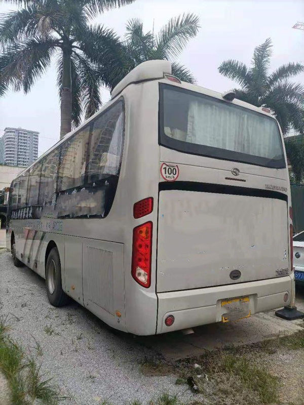 La marca usata 55 di Bus XMQ6110 Kinglong della vettura mette porte a sedere del motore di Yuchai le doppie