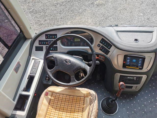 Più alti bus utilizzati di Toyota per i sedili di Mini Car Kinglong Bus Coach XMQ6802 35 della guida a destra di Filippine Hiace
