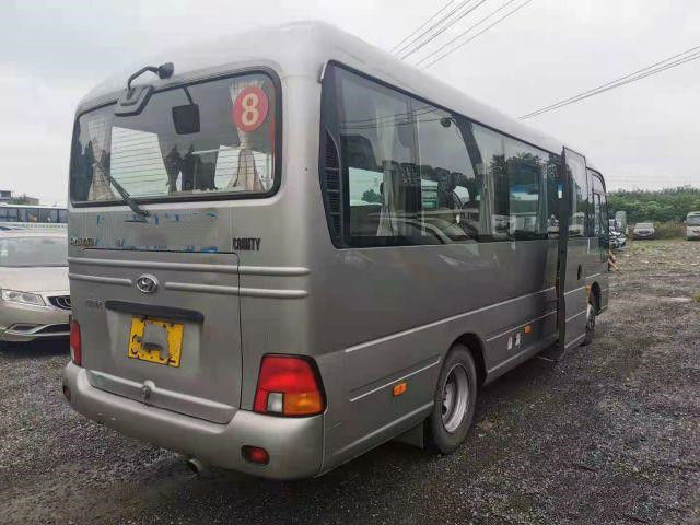 11 sedile prepara la buona condizione usata origine di Bus Max Diesel Tank Engine Dimensions Hyundai Mini Bus CHM6710