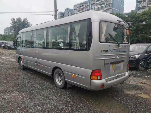 11 sedile prepara la buona condizione usata origine di Bus Max Diesel Tank Engine Dimensions Hyundai Mini Bus CHM6710