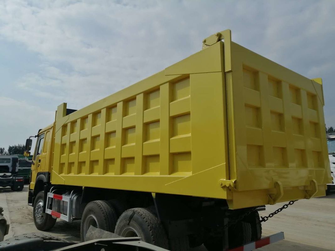 Autocarro con cassone ribaltabile utilizzato dell'autocarro con cassone ribaltabile SINOTRUK HOWO 6x4 Tipper Trucks Sale nel Ghana da vendere l'autocarro con cassone ribaltabile utilizzato economico