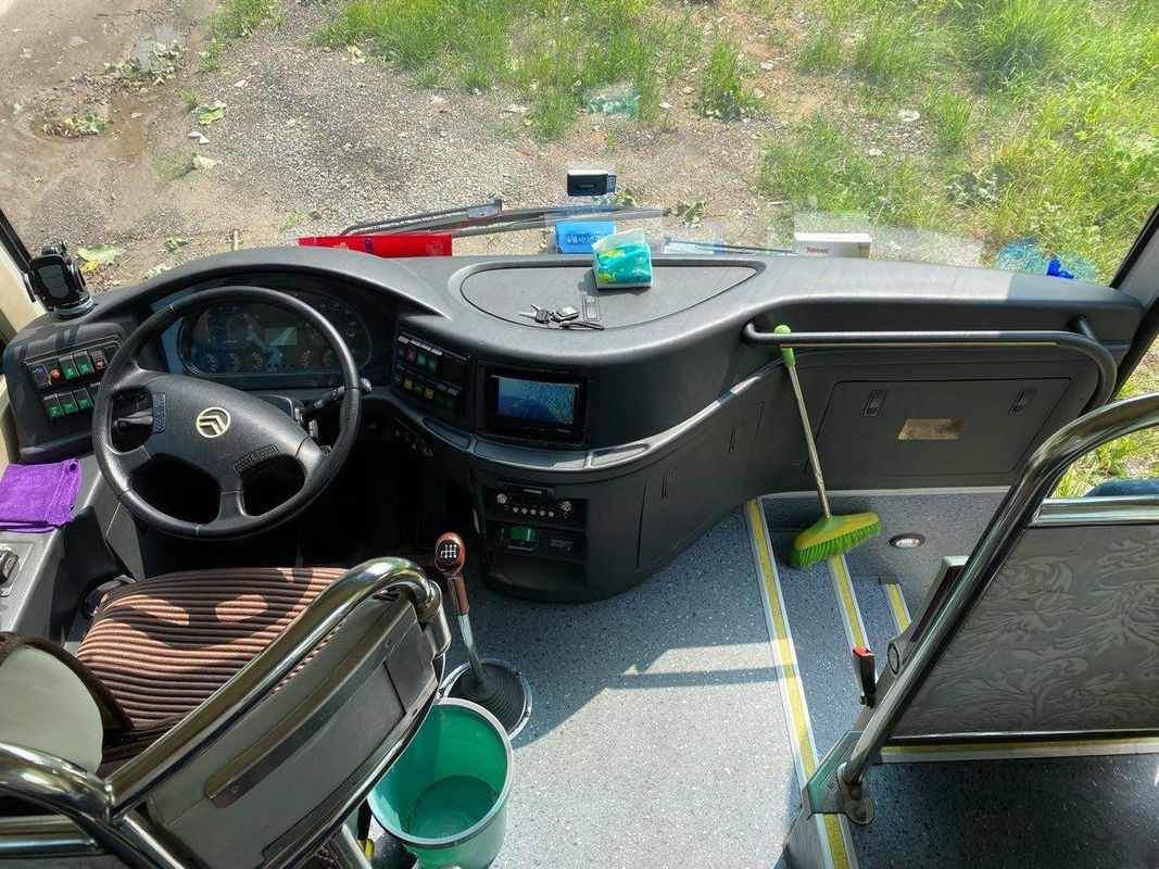 Bus turistico di lusso utilizzato di Lhd di Dragon Bus 45seats del motore posteriore diesel manuale dorato del cambio