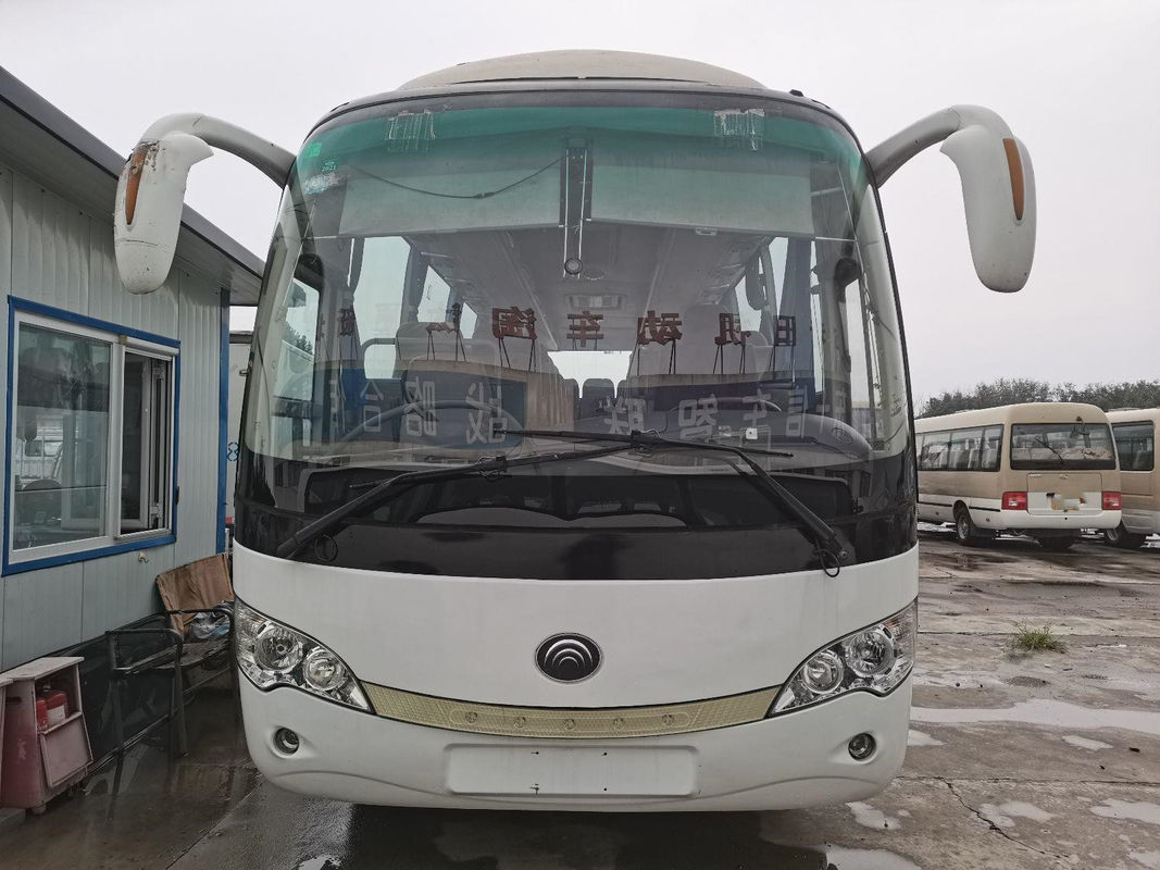 2013 il bus utilizzato di anno 35 sedili ha utilizzato il bus ZK6888 di Yutong ha utilizzato la vettura Bus LHD che dirige i motori diesel