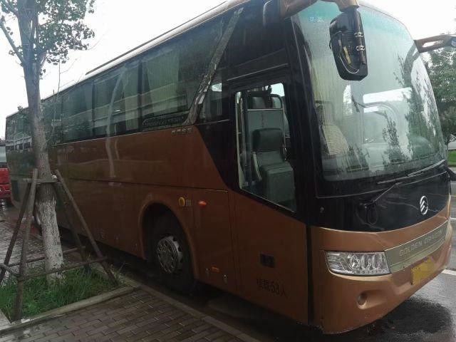 2014 direzione dorata della mano sinistra del bus XML6127 di Dragon Bus Used Passenger Coach usata sedili di anno 53