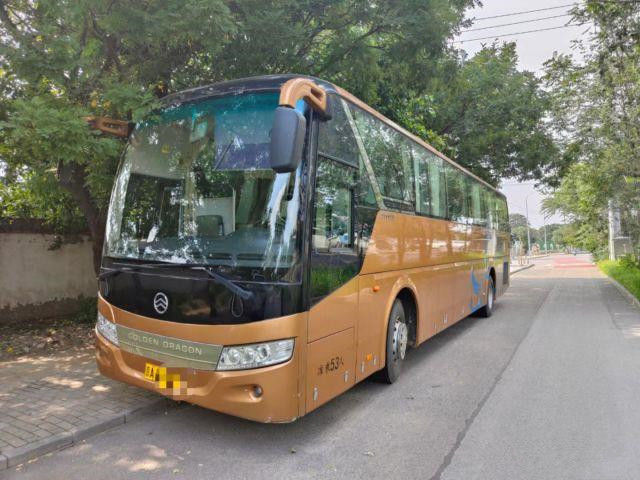 2014 direzione dorata della mano sinistra del bus XML6127 di Dragon Bus Used Passenger Coach usata sedili di anno 53