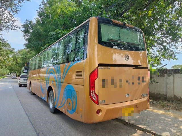 2014 direzione dorata della mano sinistra del bus XML6127 di Dragon Bus Used Passenger Coach usata sedili di anno 53