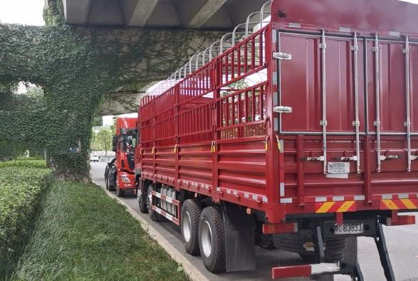 Dong-Feng 8x4 420hp Cina usato camion carico Trcuk brandnew LHD/RHD