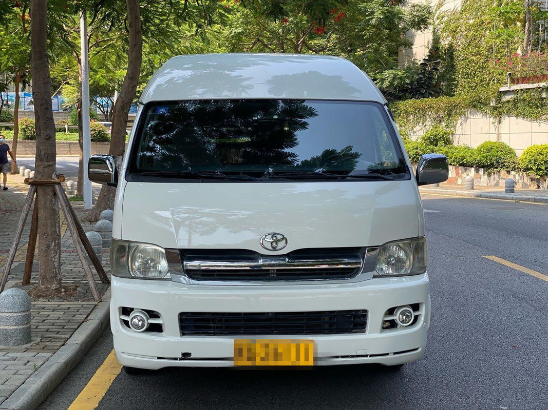 L'alto tetto i sedili Toyota usato benzina Hiace da 2005 anni 13 ha usato Mini Bus Automatic Transmission