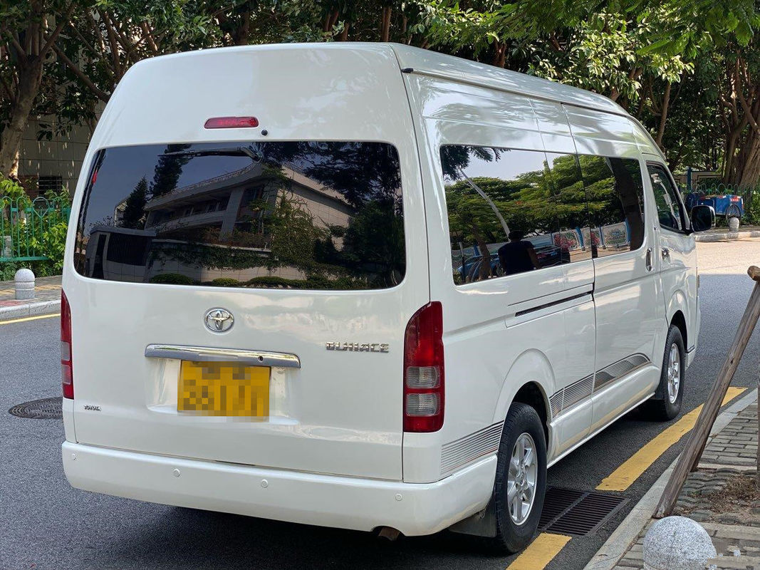L'alto tetto i sedili Toyota usato benzina Hiace da 2005 anni 13 ha usato Mini Bus Automatic Transmission