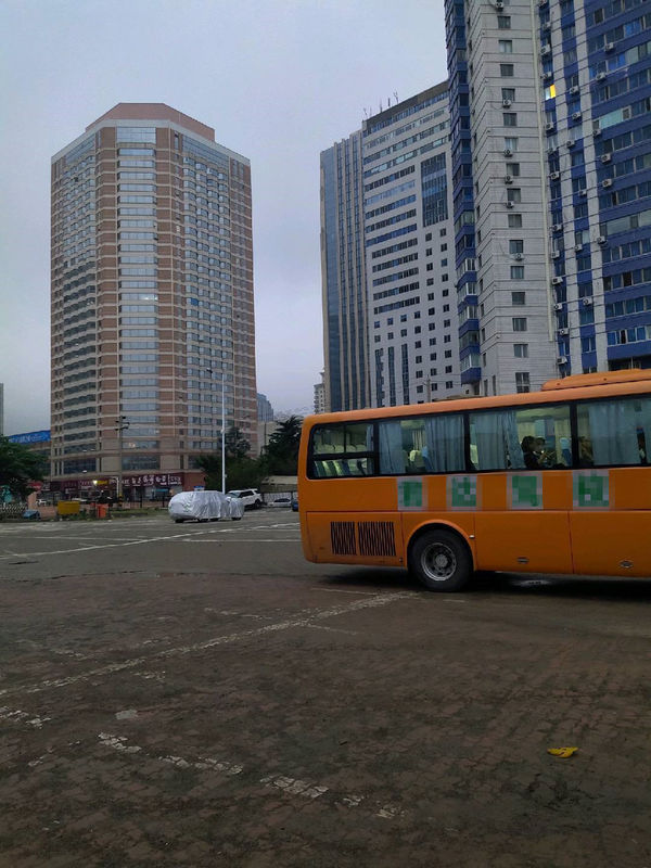 2011 vettura utilizzata bus utilizzata direzione Bus 100km/H dei sedili LHD Yutong ZK6107 di anno 43