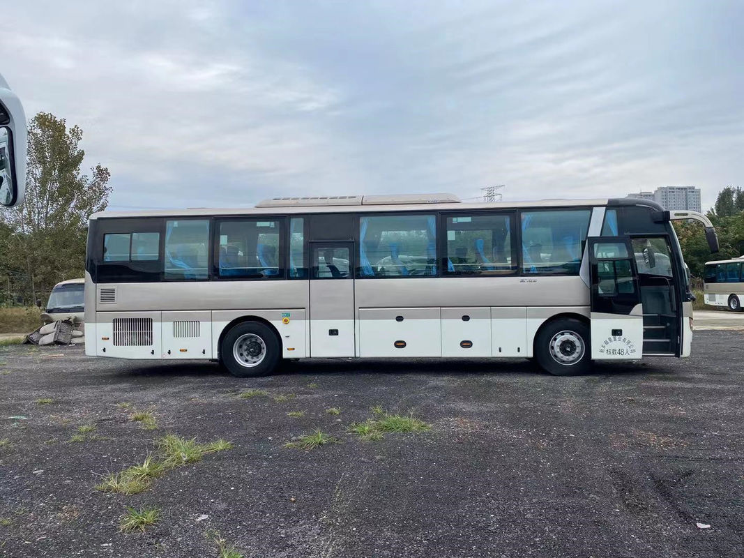 Accessori dorati utilizzati Suppler del bus dei sedili di Dragon Coach Bus XML6112 Mini Bus Weichai Engine 194kw 48 per Yutong Kinglong