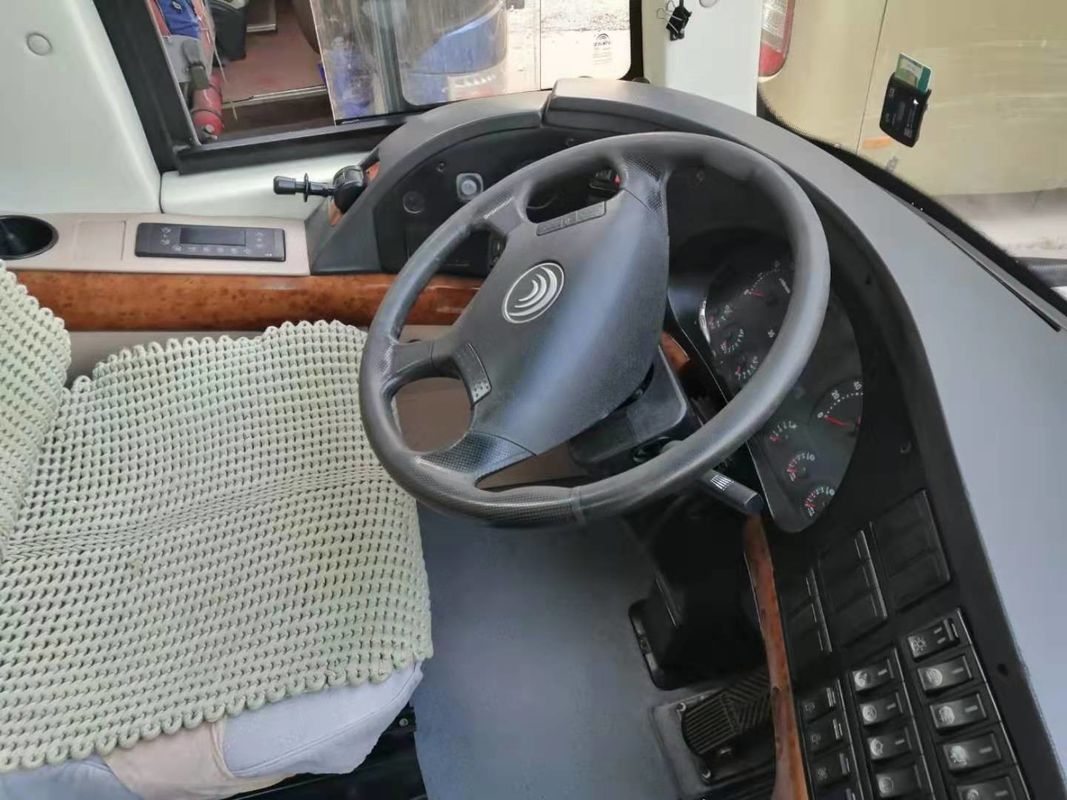 Anni del bus ZK6122 di Yutong della seconda mano 2019 hanno utilizzato i bus di Yutong quasi nuovi nella direzione di LHD