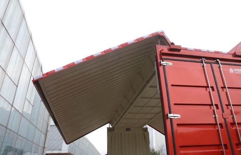 Il modo dell'azionamento di Howo Sinotruk Lorry Truck 4x2 della seconda mano ha utilizzato il camion del carico di Howo 151hp