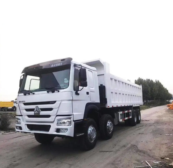 Multi modo usato Sinotruk Howo 375Hp Tipper Truck dell'azionamento del camion 8x4 di Howo Drump di colori