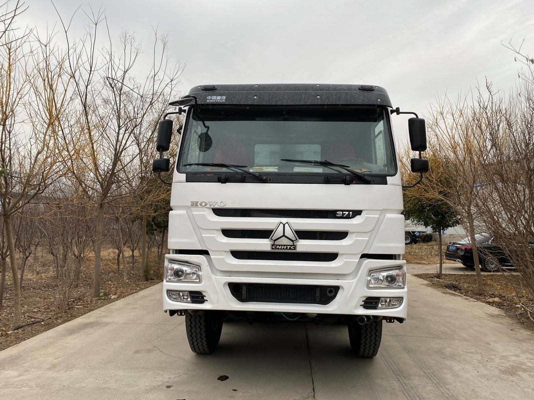 Camion capo diesel utilizzato del trattore del manuale 4X2 6X4 8X4 dell'euro 2 di Sinotruk Howo 317Hp