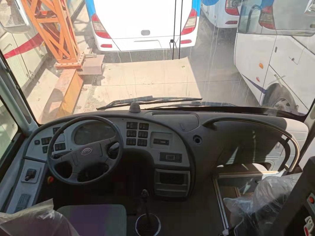 46 vettura utilizzata bus Bus di Yutong utilizzata sedili ZK6110 2014 bus del passeggero della direzione LHD di anno 100km/H