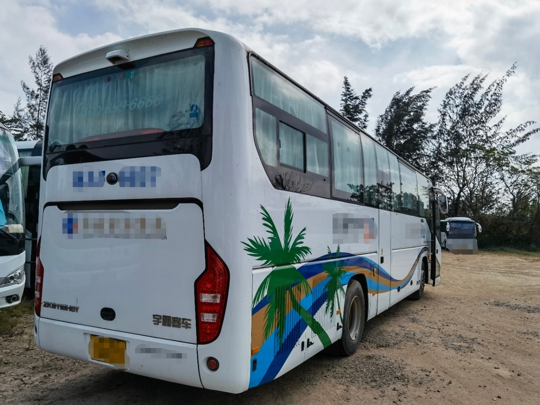 I sedili Zk6119 da 2019 anni 48 hanno utilizzato i bus di Yutong con nuova la vettura utilizzata Luxury del bus di giro di Seat 40000km distanza in miglia