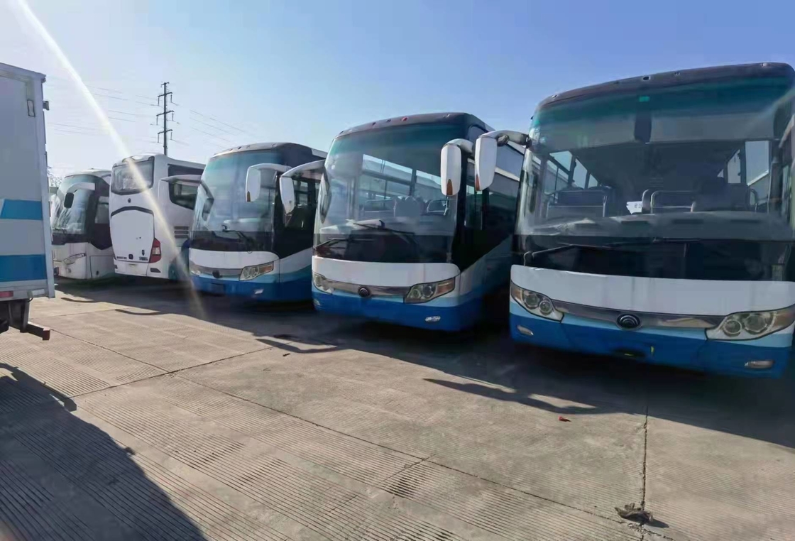 2012 vettura utilizzata bus Bus Diesel Engine LHD del bus ZK6127 di Yutong utilizzata sedili di anno 67 in buone condizioni