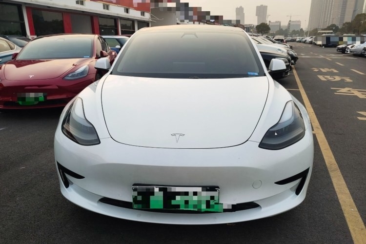 Sedili ad alta velocità delle ruote della berlina 4 delle automobili del veicolo elettrico di New Energy 5 4 porte