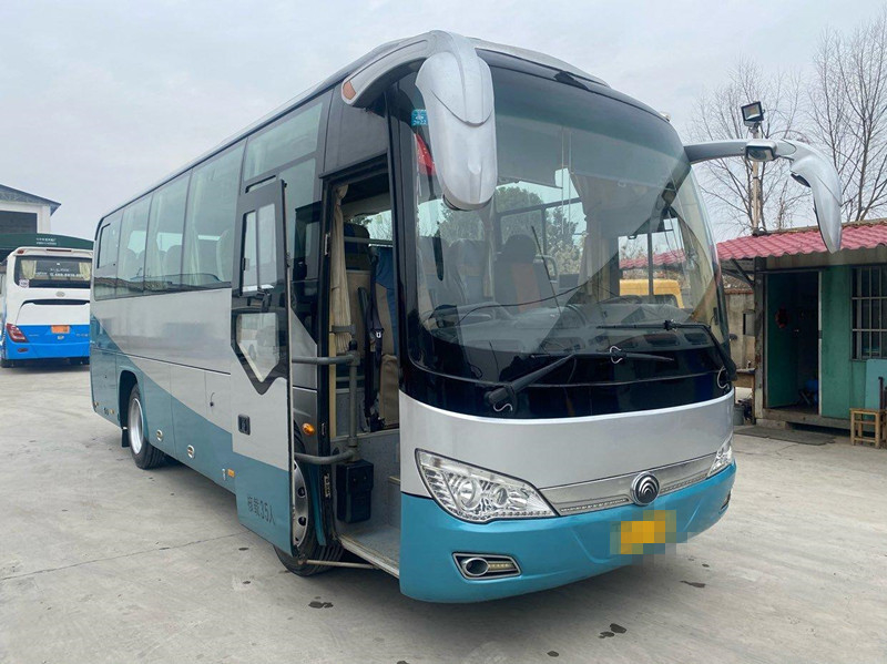 35 sedili bus utilizzato 2015 anni Zk6816 Yutong hanno utilizzato il motore della parte posteriore di Company Commuter Bus della vettura