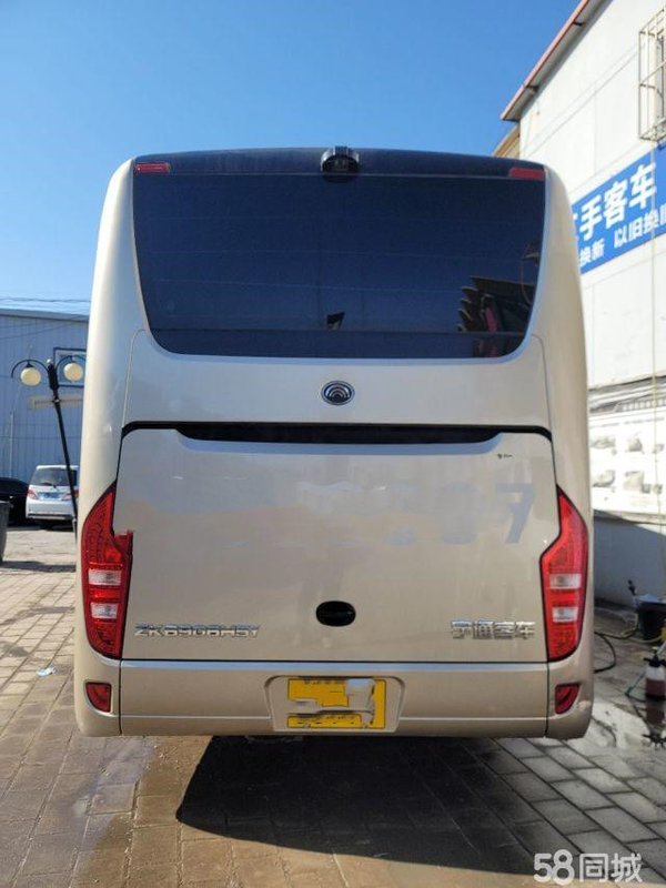Passeggero del bus di Youtong Zk6908 del bus contro 38 motore di Yuchai 270kw della vettura del bus turistico dei sedili