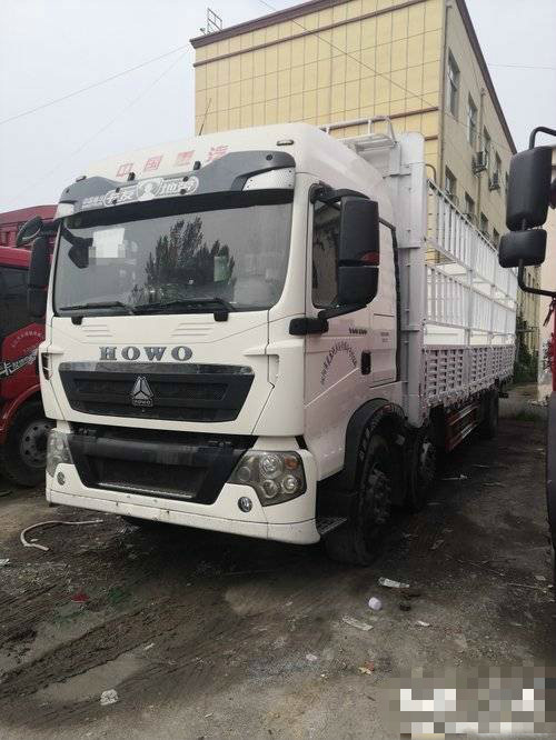 Tipo 420hp LHD di griglia del magazzino usato carico dell'autocarro con cassone ribaltabile di Howo 6*2