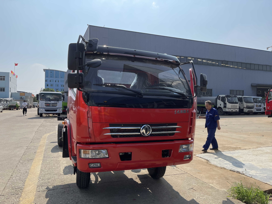Il telaio di DF 4*4 3,2 T ha usato il telaio di quattro ruote motrici della seconda mano 140hp del camion del trattore