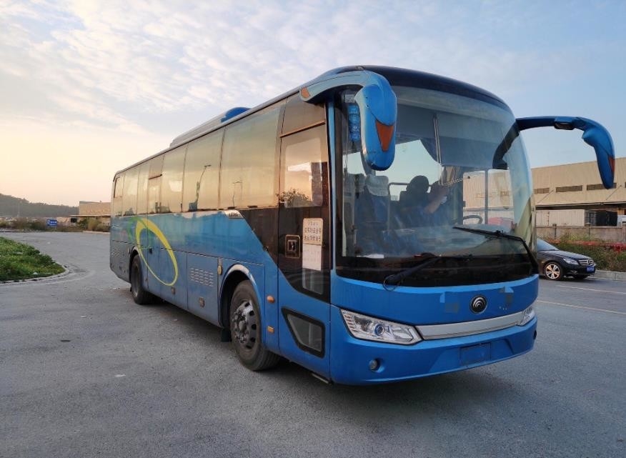 I bus facenti un giro turistico interurbani utilizzati di Yutong hanno utilizzato i bus diesel di Buses Passenger Used della vettura interurbana