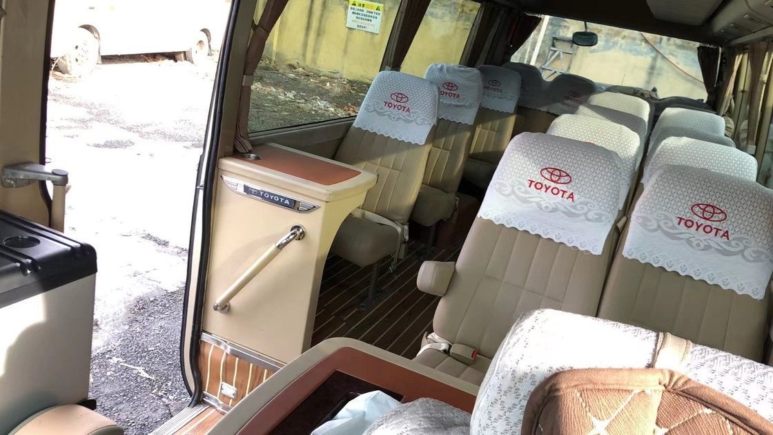 Toyota ha utilizzato il sottobicchiere il combustibile della benzina che del bus 30 ha usato Mini Bus 3RZ Front Engine Bus