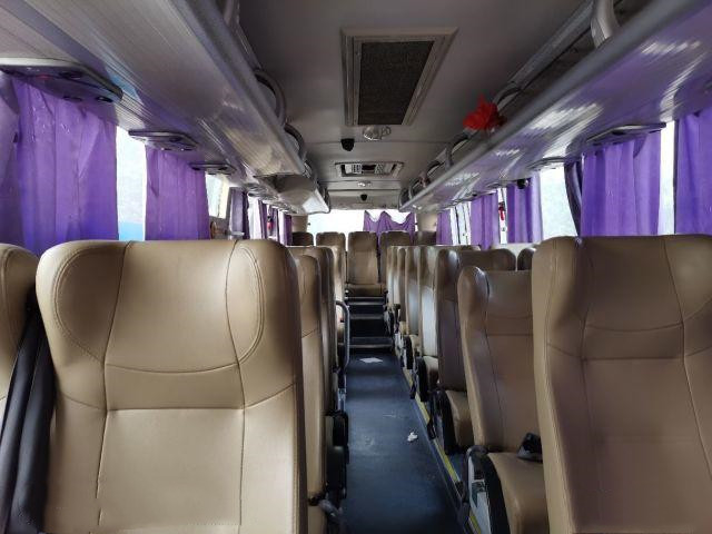 Il turismo urbano usato dei bus ha utilizzato la vettura facente un giro turistico diesel Buses dell'EURO III di Yuchai dei sedili dei bus 41 di LHD