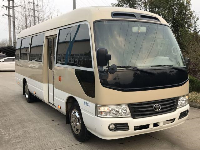 Il bus di seconda mano della benzina del bus 3TR del sottobicchiere di Toyota ha usato l'uso di anno di Mini Buses di 23 sedili nel 2013