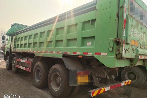 Autocarro con cassone ribaltabile di Mitsubishi Fuso della seconda mano 8*4 con 371hp il carico del motore 40ton da vendere
